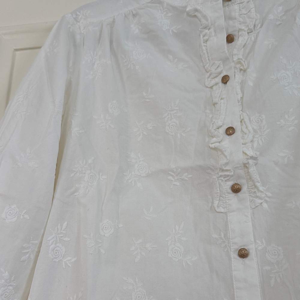 White Ruffled Blouse - Picture 5 of 9